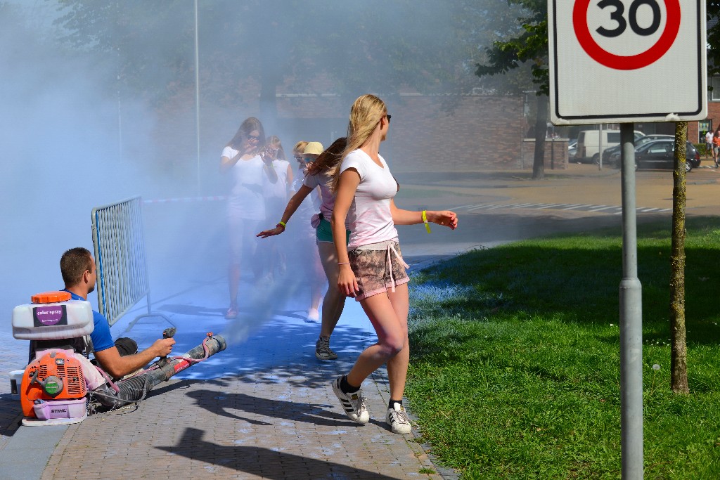 ../Images/Color fun run 2015 045.jpg
